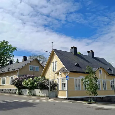 Apartment Tammisaari In 1908 Old House